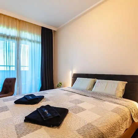Apartment 809 *